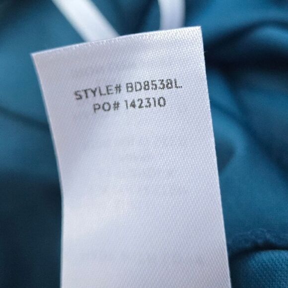 Nwt new Lulus Bodycon teal low cut,  spaghetti straps low cut mini - Picture 13 of 13